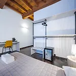 Pod, Sleep And Relax 3* Φεράρα