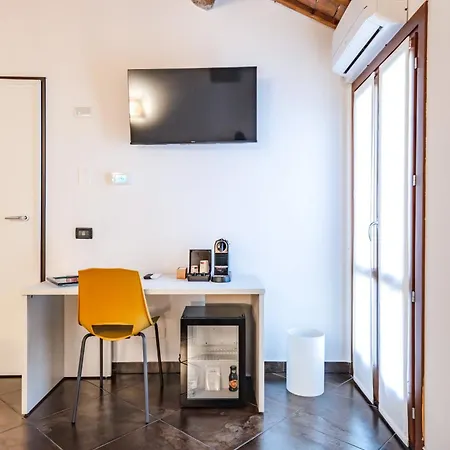 ゲストハウス Pod, Sleep And Relax